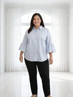 2/$20 SALE Counterparts Light Blue Flare Sleeve Button Down Blouse Size XL Soft